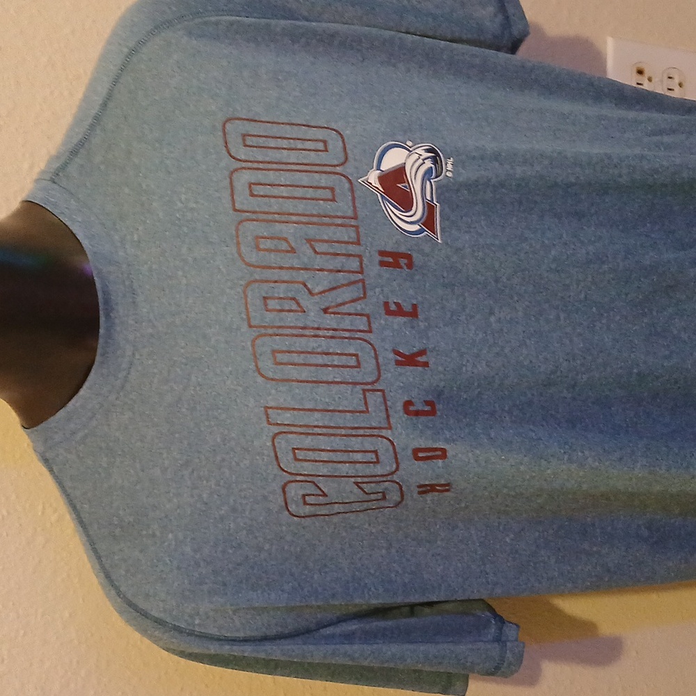 Colorado Avalanche Mens 2XL Dri Fit Performance Fan T Shirt NWT